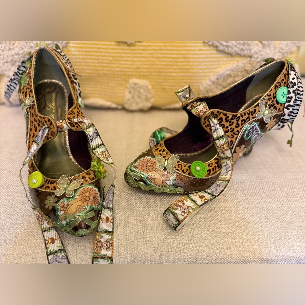 HandMade OOAK Mary Jane wedge statement heel in safari zoo jungle theme 8/39 - Picture 10 of 12
